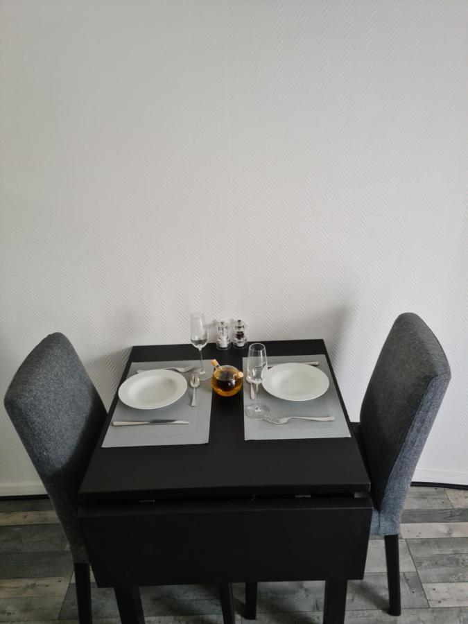 Un Appartement Qui A Du Chien Epernay Luaran gambar
